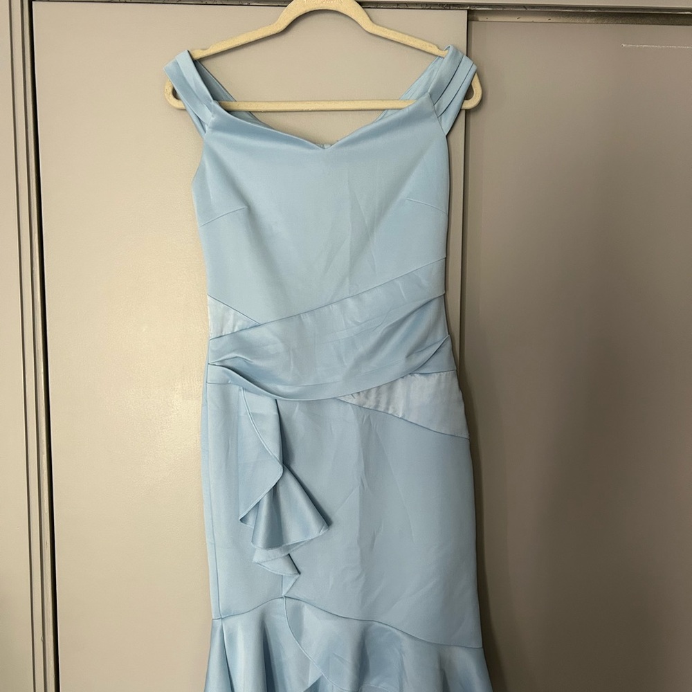 Venus Off the Shoulder Midi Dress